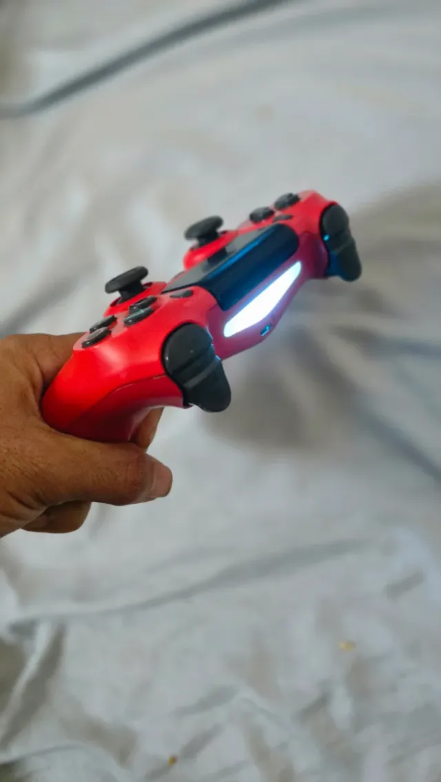 Comando PS4 Dualshock 4 Vermelho