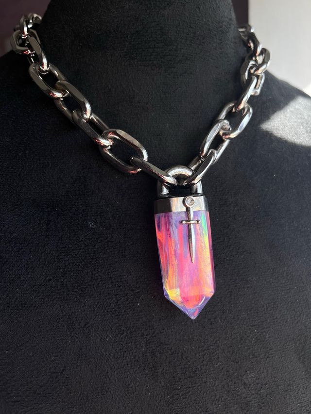 Collar cadena gruesa con colgante resina