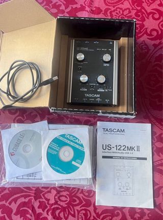 Monitores de estudio Hafler +tarjeta TASCAM