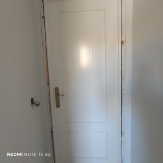 Puertas de casa y lámpara 4 focos