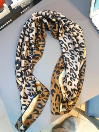 Foulard donna stampa leopardata