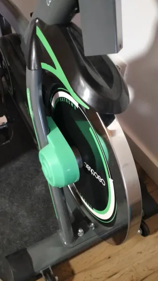 Bicicleta Cicling Cecotec Gris y Verde