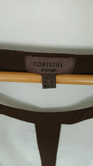 Blusa talla 48 de Cortefiel en muy buen estado