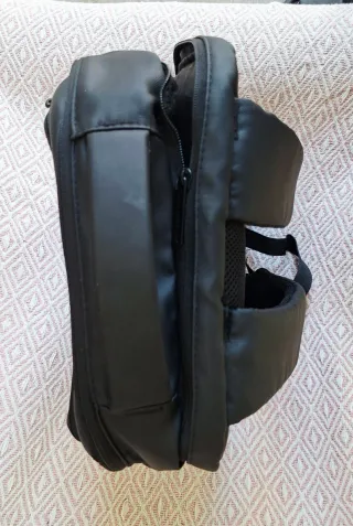 Mochila Paco Martinez Negra con cargador