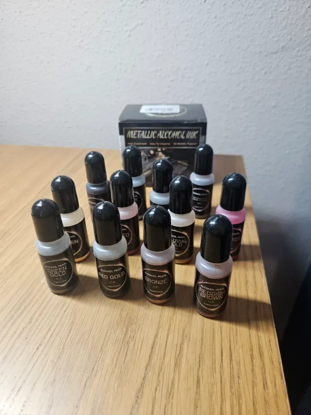 Set di 12 colori alcolici metallizzati