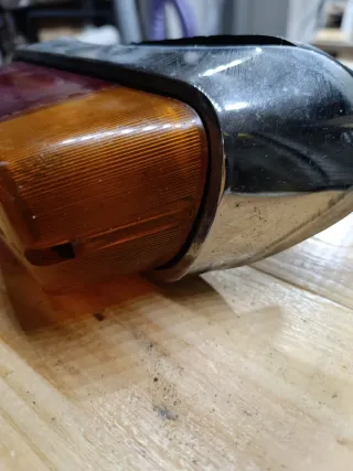 Piloto trasero Seat 600