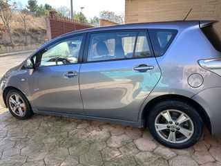 Toyota Verso 2.0 D4 7PZ ACT