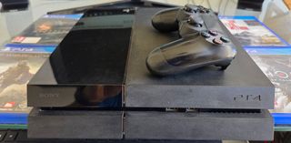 PS4 500GB CUH-1116A + 1 mando original+ 8 Juegos