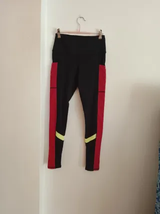 Mallas South Beach Negras y Rojas