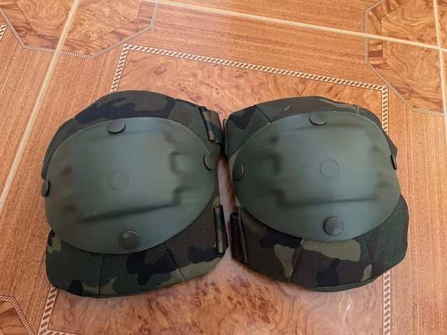 Rodilleras y coderas ET camuflaje español