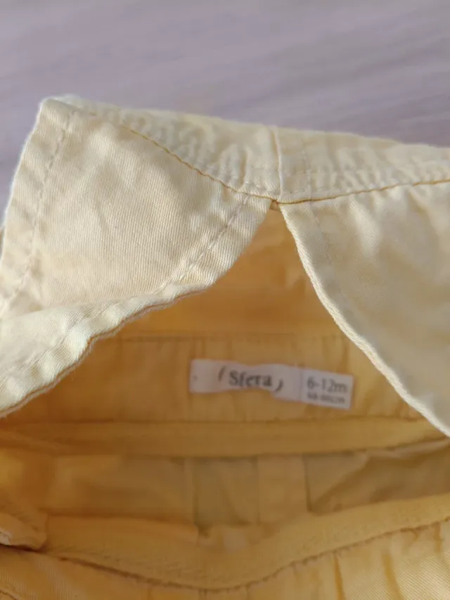 Peto y camiseta bebé de 6 a 12 meses de Sfera.