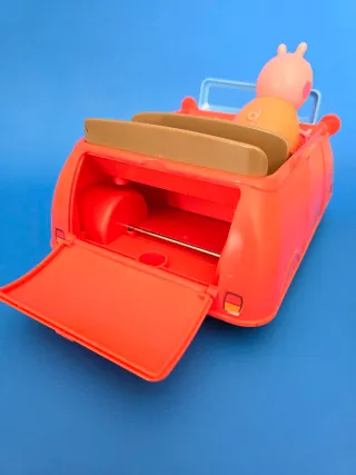 Set Peppa's Family Red Car and Camperavan