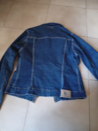 Cazadora vaquera azul
