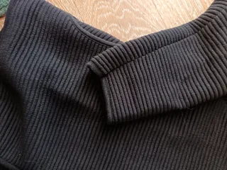 Felpa elegante nera donna con zip