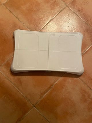 Nintendo Wii Bianca con accessori e giochi