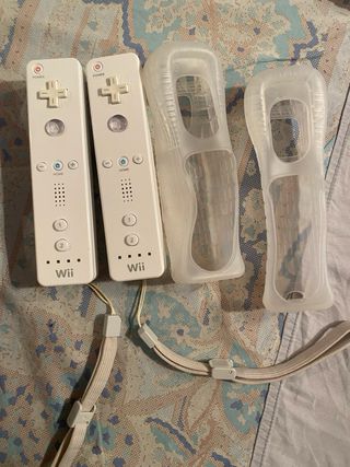 Nintendo Wii Bianca con accessori e giochi