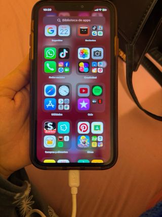 iPhone 11 Rojo
