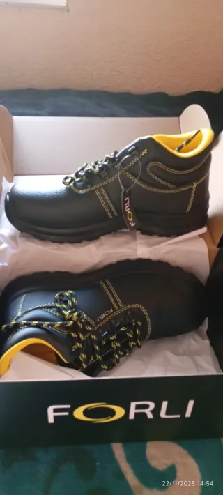 Zapato de seguridad FORLI nuevo