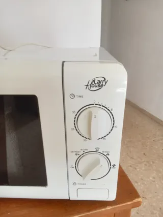 Microondas blanco
