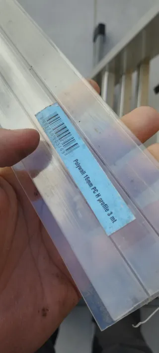 Perfil U  y doble t en Policarbonato