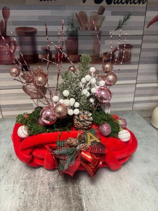 Centrotavola Natalizio Rosso e Oro