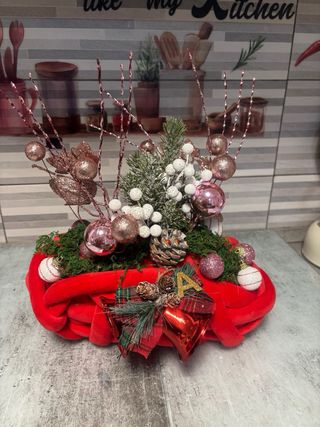 Centrotavola Natalizio Rosso e Oro