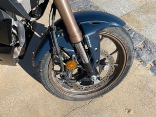 Honda CB125R 2023 - 8.800 km