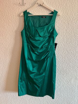 Vestido verde corto talla 42