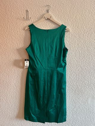 Vestido verde corto talla 42