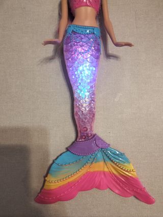 Barbie Dreamtopia Sirena Muñeca Luz COMO NUEVA!!!