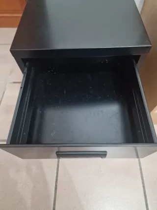 Cajonera metálica negra para escritorio