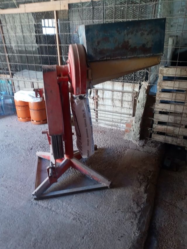 Molino de cereales ZAGA (Tractor)