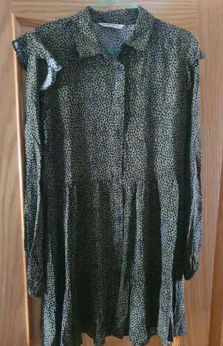 Vestido Stradivarius, animal print.