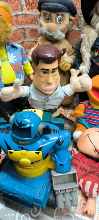 Lotto di pupazzi e giocattoli vintage