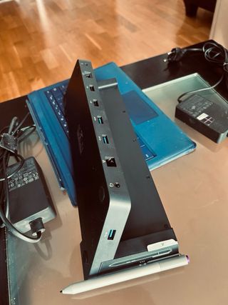 Microsoft Surface Dock, Teclado, Cargador y Pen