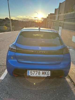Peugeot 208 2023