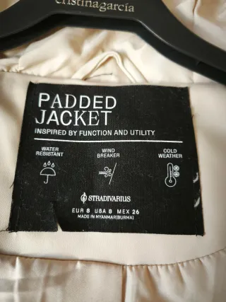 Cazadora polipiel Stradivarius, Talla S-M