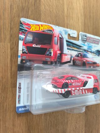 Hot Wheels Team Transport BMW M3 E46