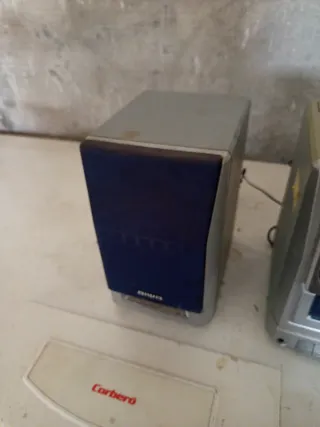 Reproductor de música CD y cintas AIWA