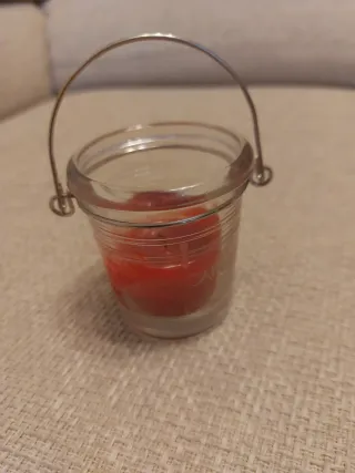 Yankee Candle piccola rossa usata