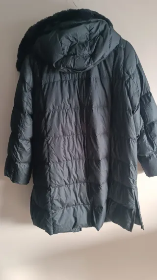 Abrigo Couchel gris con capucha