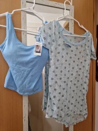 Conjunto top y camiseta azul