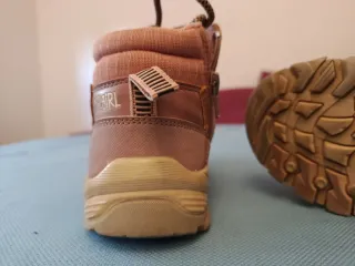 Botas de montaña para niñas