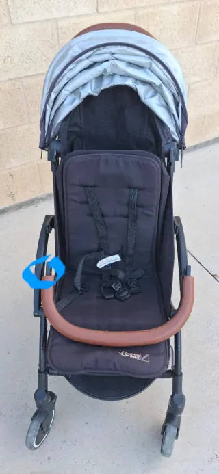 Silla de Paseo Negra y Marrón