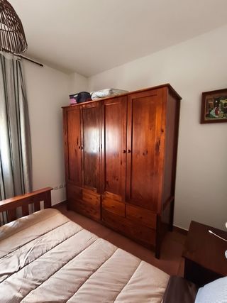 Habitación doble de madera