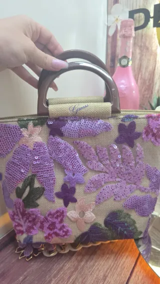 Conjunto Guess: Bolso, Zapatos y Pendientes