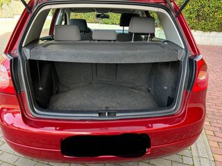 Volkswagen Golf 2005. tel 666217952