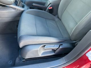 Volkswagen Golf 2005. tel 666217952