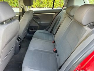 Volkswagen Golf 2005. tel 666217952