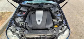 Mercedes-Benz c 220 2004